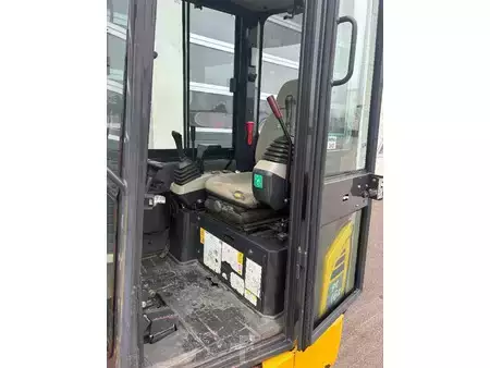 Minibagger 2018 Komatsu PC 16 R-3HS Minibagger 1770kg (12)