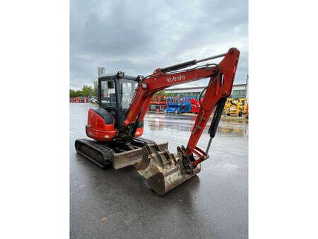 Kubota U35-3a3 Minibagger Kurzheckbagger 3590kg