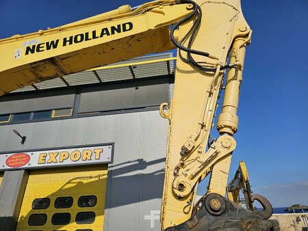 New Holland Construction Kobelco E485