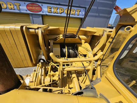 Pipelaying chenille  1976 Caterpillar 594H (16)