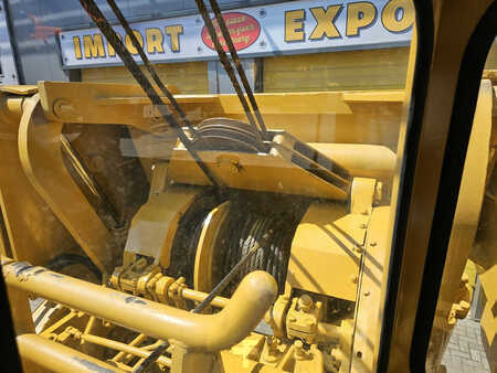 Pipelaying chenille  1976 Caterpillar 594H (17)
