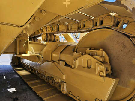 Pipelaying chenille  1976 Caterpillar 594H (26)