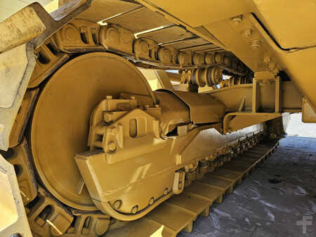 Pipelaying chenille  1976 Caterpillar 594H (27)
