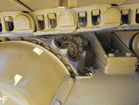 Pipelaying chenille  1976 Caterpillar 594H (28)