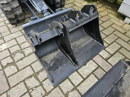Minibagger 2023 SCHAEFF TC08 (20)