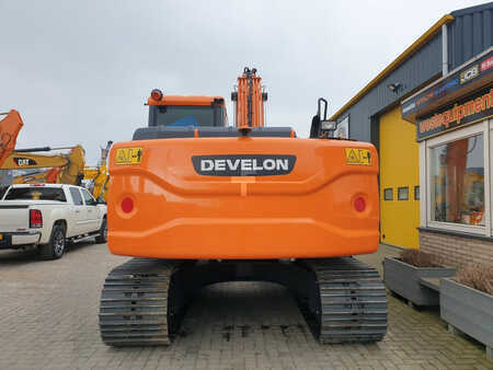 DEVELON DX140LC