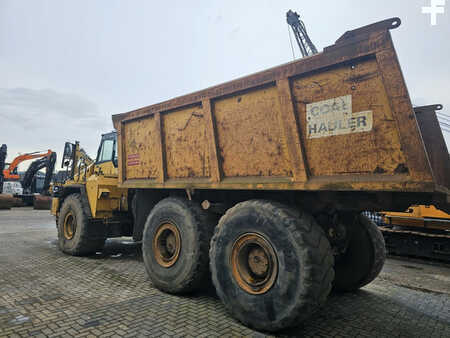 Rigid Dump Trucks 2008 Komatsu HM400-2 (2)