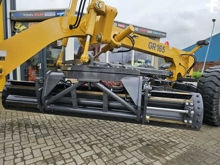 Grejdry 2024 XCMG GR165 (14)