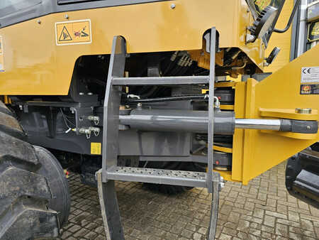 Grejdry 2024 XCMG GR165 (19)