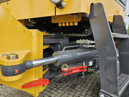 Grejdry 2024 XCMG GR165 (23)