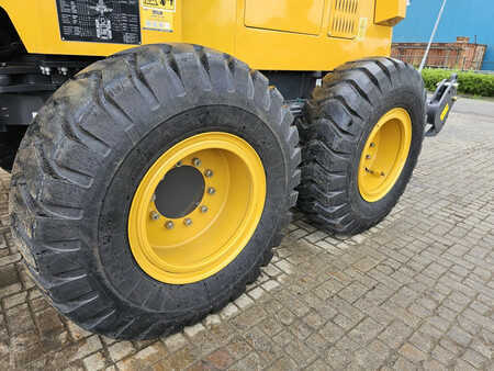 Grejdry 2024 XCMG GR165 (32)