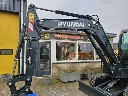 Mini pelle 2025 Hyundai HX60PRO (9)