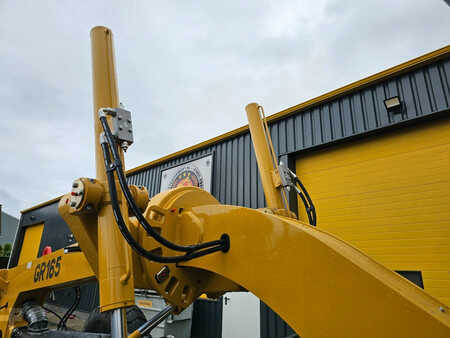 Grejdry 2025 XCMG GR165 (16)