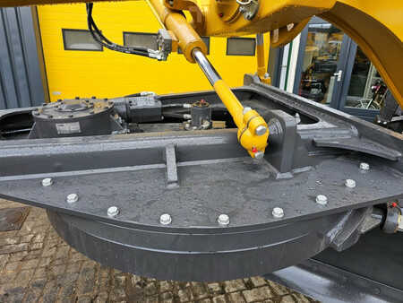 Grejdry 2025 XCMG GR165 (21)