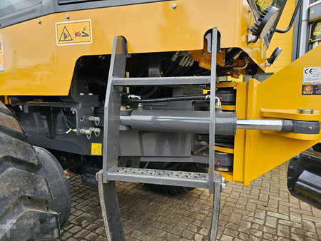 Grejdry 2025 XCMG GR165 (22)