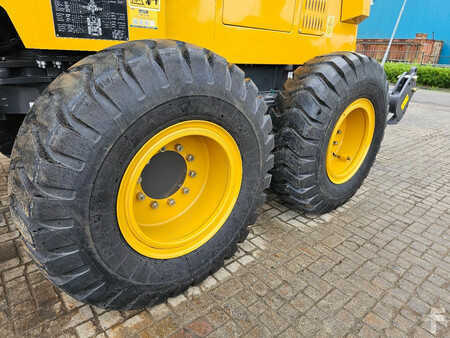 Grejdry 2025 XCMG GR165 (26)