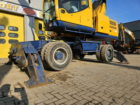 Mobilní jeřáby 2008 Terex TM270 (7)