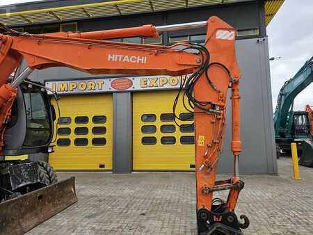 Mobilní bagry 2004 Hitachi ZX160W (10)