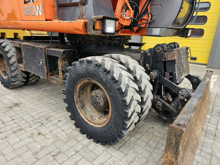 Mobil grävmaskin 2004 Hitachi ZX160W (25)
