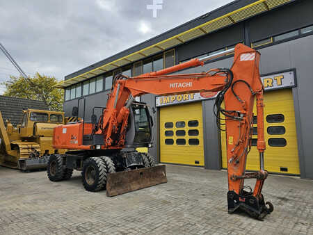 Mobilní bagry 2004 Hitachi ZX160W (7)