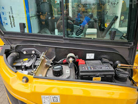 Mini-koparki 2025 XCMG XE27U (12)