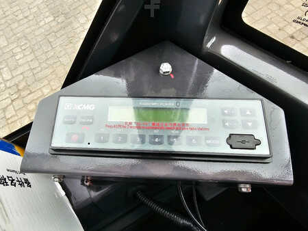 Mini-koparki 2025 XCMG XE27U (18)