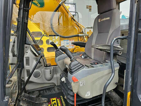 Koparki gąsienicowe 2020 LiuGong 924E (16)