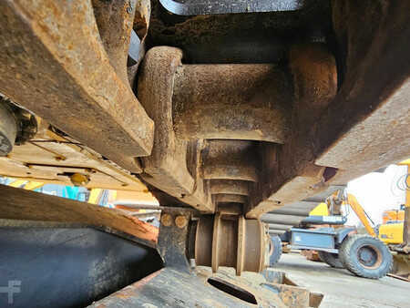 Koparki gąsienicowe 2020 LiuGong 924E (23)