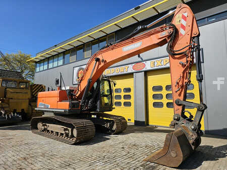Korečková rýpadla 2012 Doosan DX180LC (5)
