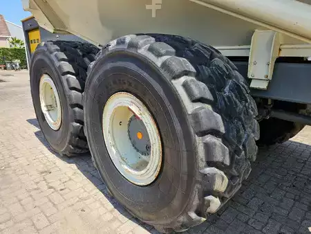 Dumper 2000 Terex TA30 (34)