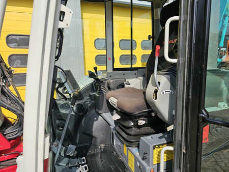 Bæltegraver 2021 Takeuchi TB370 (19)