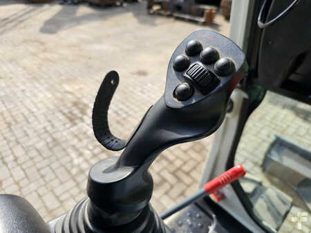 Bæltegraver 2021 Takeuchi TB370 (22)