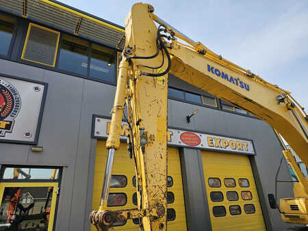 Koparki gąsienicowe 2011 Komatsu PC210LC-8 (12)