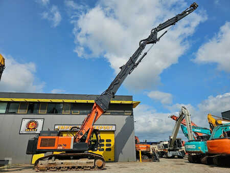 Raupendumper 2011 Hitachi ZX470LCH-3 High Reach Demolition Excavator (17)