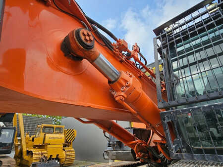 Raupendumper 2011 Hitachi ZX470LCH-3 High Reach Demolition Excavator (27)