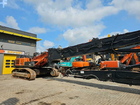 Raupendumper 2011 Hitachi ZX470LCH-3 High Reach Demolition Excavator (32)