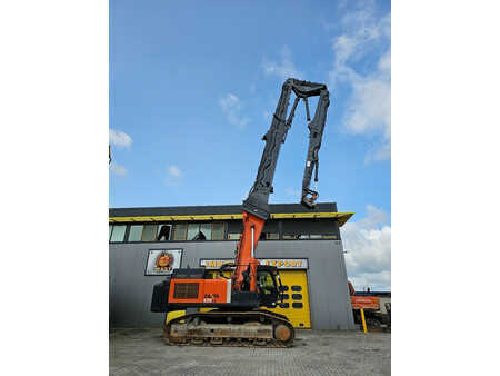 Raupendumper 2011 Hitachi ZX470LCH-3 High Reach Demolition Excavator (5)
