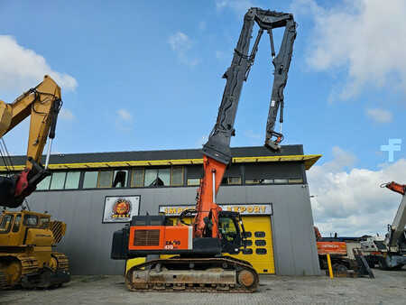 Raupendumper 2011 Hitachi ZX470LCH-3 High Reach Demolition Excavator (7)