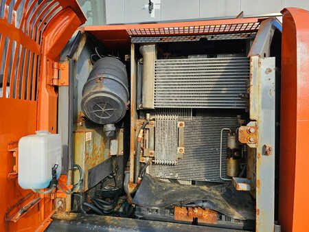 Korečková rýpadla 2018 Hitachi ZX130LCN-6 (18)