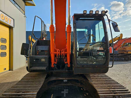 Korečková rýpadla 2018 Hitachi ZX130LCN-6 (7)