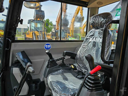 Beltegraver 2023 Sany SY80U (12)