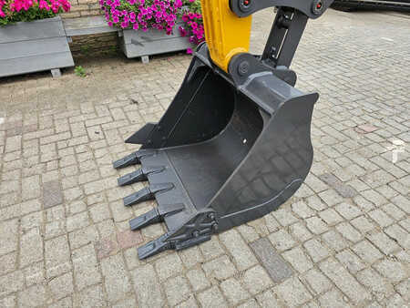 Minibagry 2025 XCMG XE60GA (18)