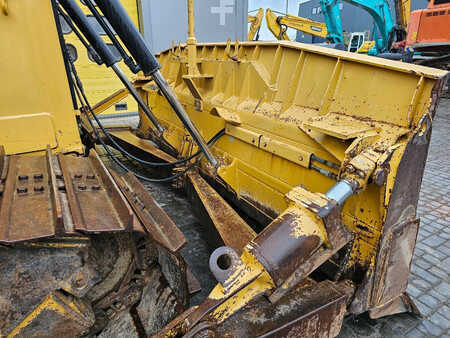 Grondschuivers 2008 Caterpillar D6T (10)