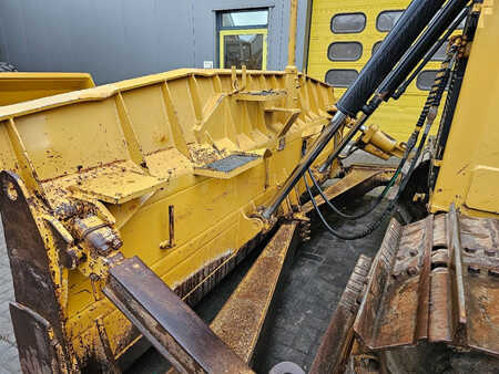 Grondschuivers 2008 Caterpillar D6T (11)