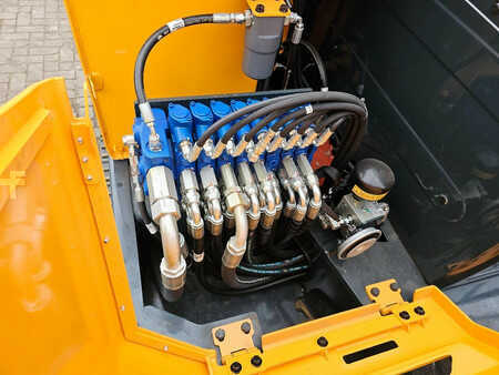 Minigraver 2025 Hyundai HX60PRO (12)