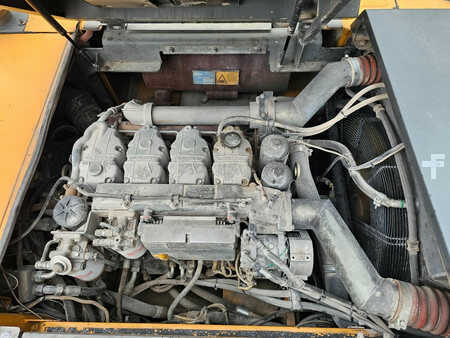 Beltegraver 2011 Liebherr R934C (23)