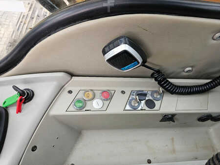 Beltegraver 2011 Liebherr R934C (32)