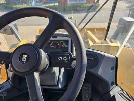 Hjullæsser 2022 Caterpillar 950L (28)
