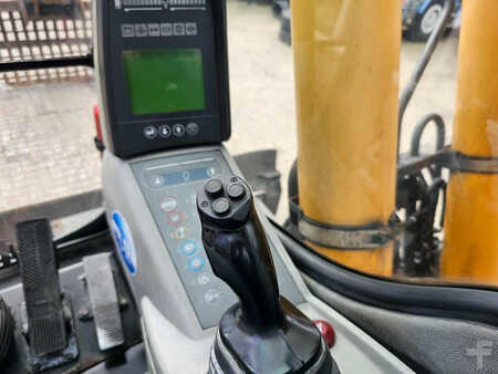 Mobilbagger 2008 Liebherr A914 (16)