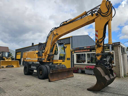 Mobilbagger 2008 Liebherr A914 (7)